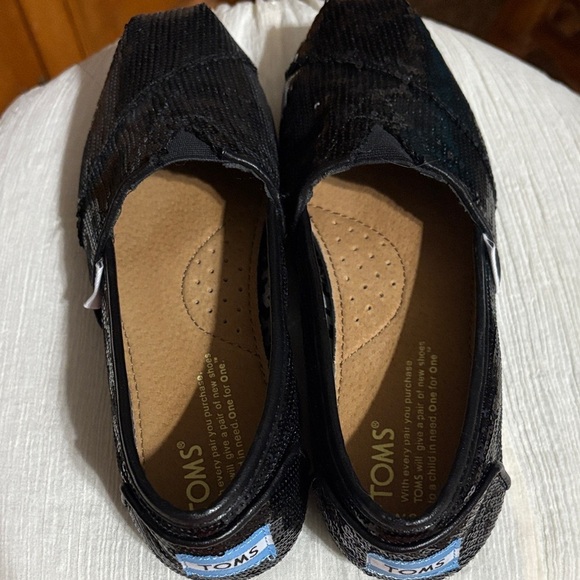 TOMS Sparkling Black Sequin Slip-Ons - Picture 2 of 7